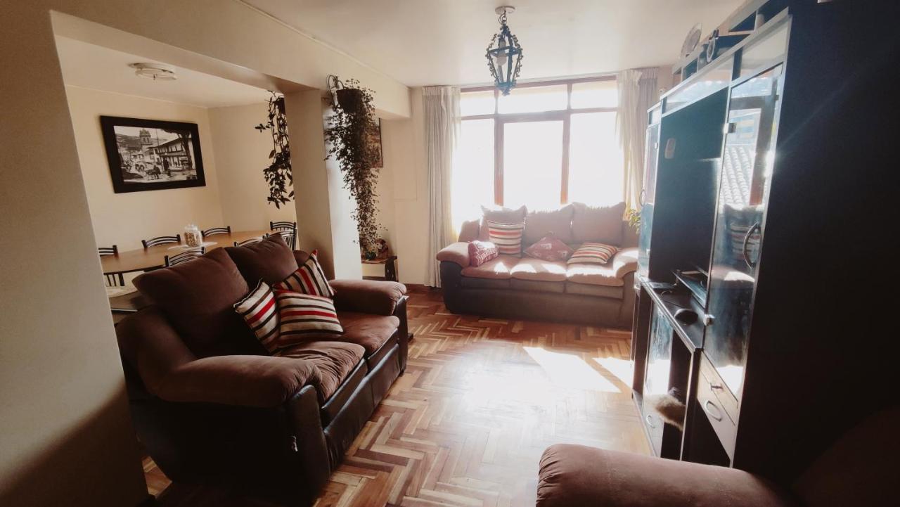 Brizio Guest House クスコ エクステリア 写真